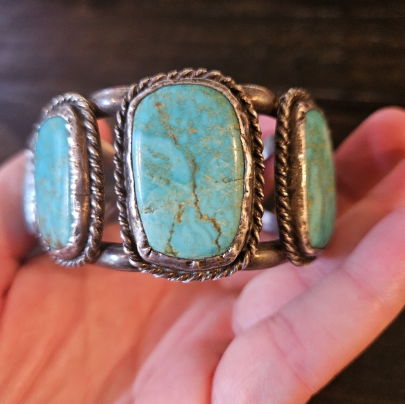 Huge Navajo Turquoise Sterling Silver Cuff Bracelet - Picture 10 of 10